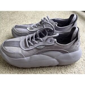 UGG Women's LA Cloud Low Sneakers Size 8.5 UGG Shoes UGG  sneakers